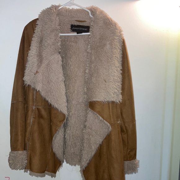 Shearling style Jacket - Picture 3 of 7